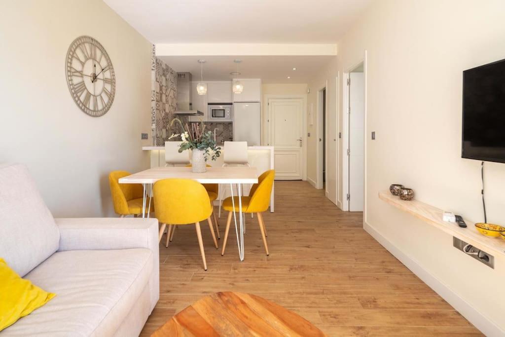 פואנגירולה Lindo Apartamento Junto Al Mar Ronda Iv, Rocio מראה חיצוני תמונה