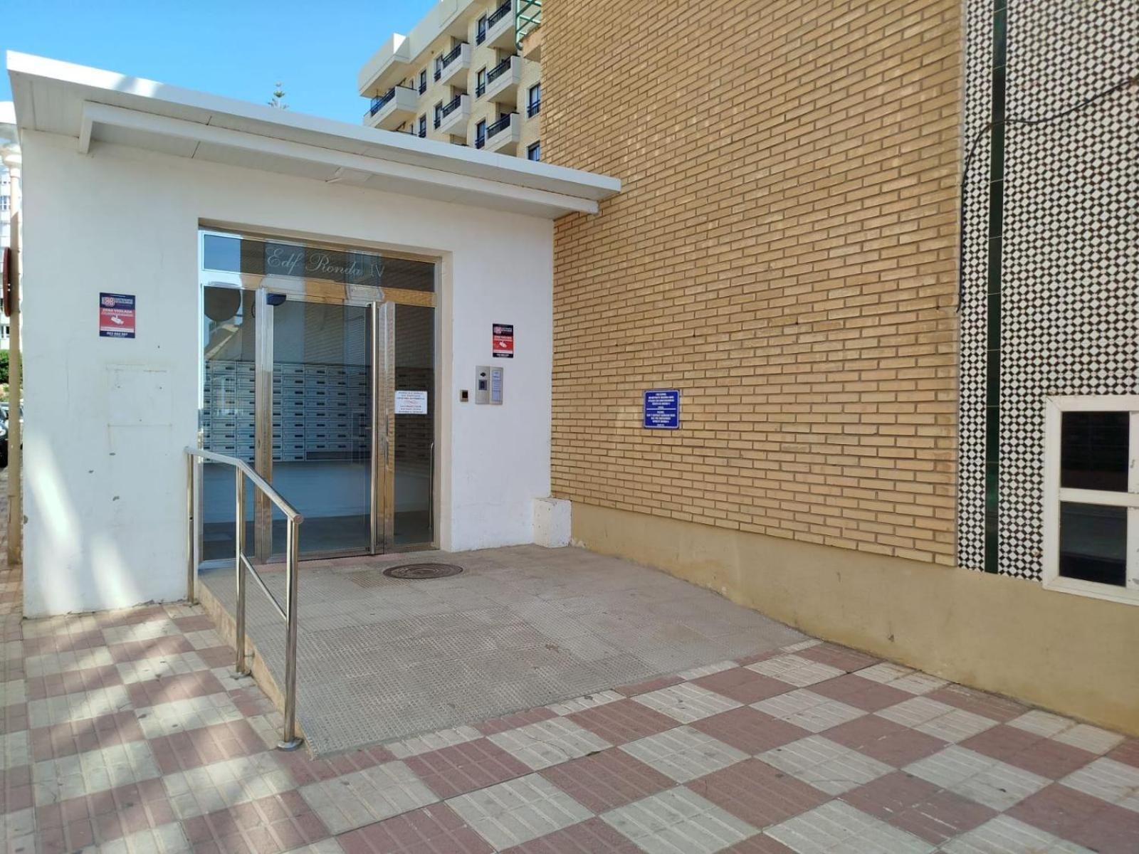 פואנגירולה Lindo Apartamento Junto Al Mar Ronda Iv, Rocio מראה חיצוני תמונה